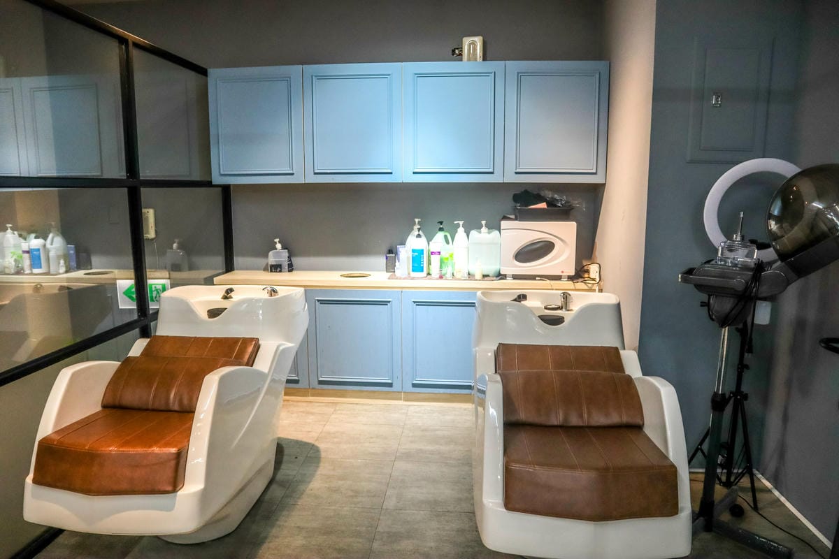 【新北板橋髮廊】AZONE髮廊 寶貝店│Google五星好評