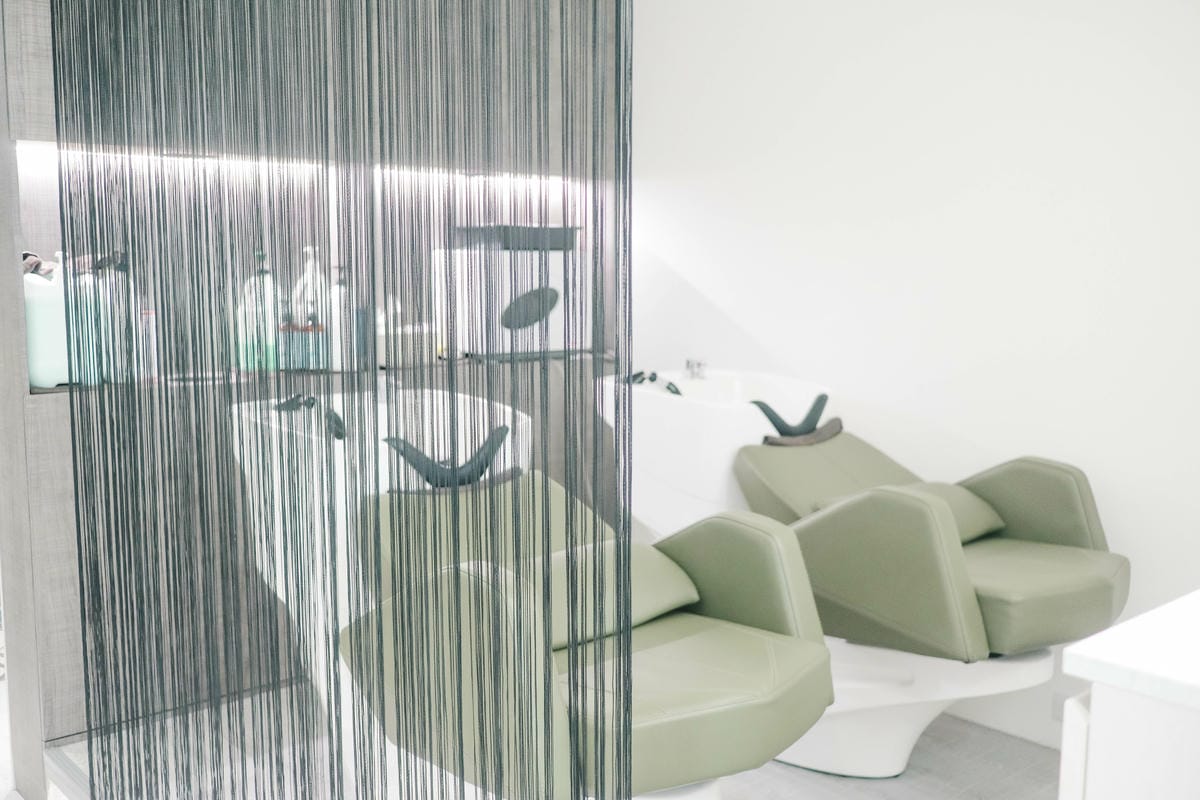 【新北板橋髮廊】AZONE髮廊 新月殿│新開幕！超人氣高評價