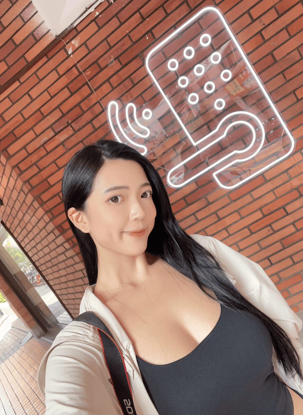 【電子鎖推薦】QGOGO電子鎖 桃園旗艦店│智能貓眼、人臉識 【電子鎖推薦】QGOGO電子鎖 桃園旗艦店│智能貓眼、人臉識