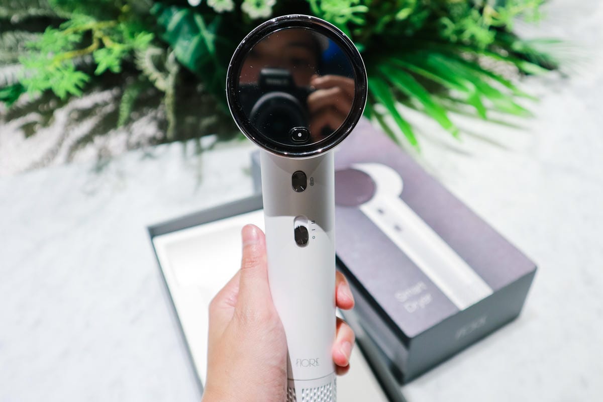 【吹風機推薦】FLORE 2億負離子高速智能吹風機│55折團 【吹風機推薦】FLORE 2億負離子高速智能吹風機│55折團