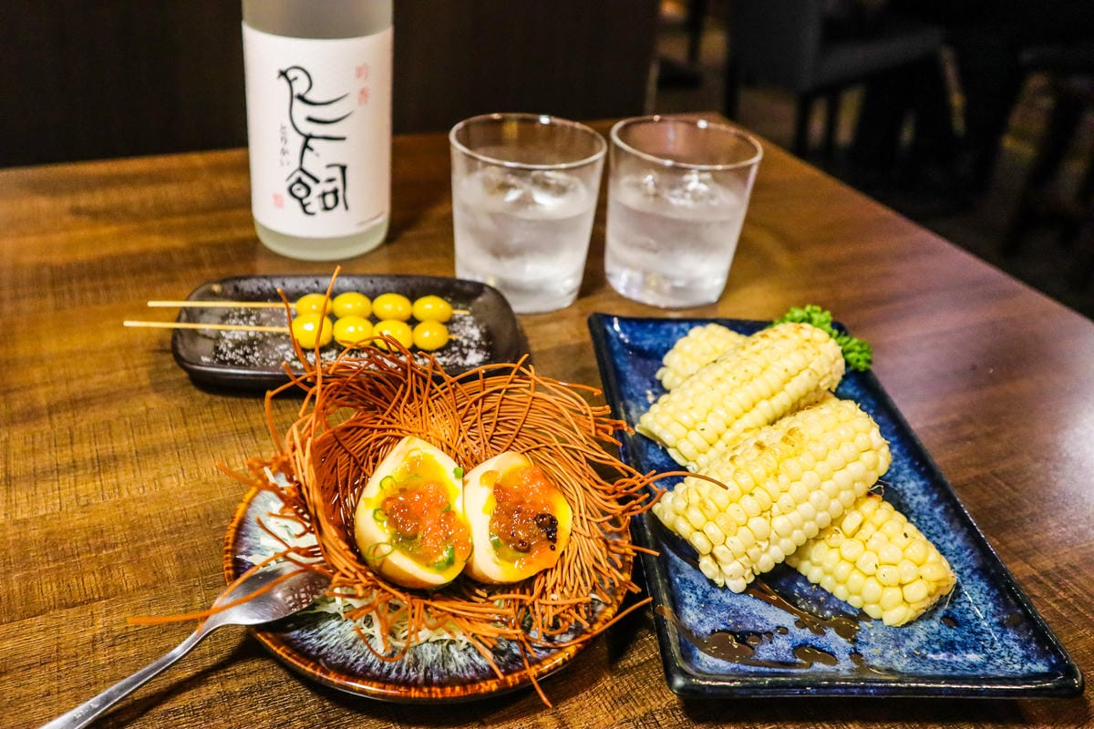 【新北永和區美食】四貝串燒居酒屋│日本酒清酒與串燒的浪漫邂逅