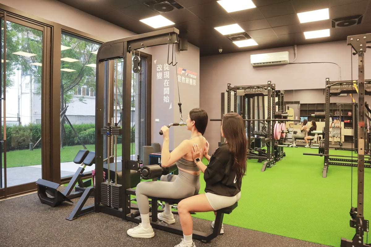 【台中東區健身房】宣教練團隊太平店│一對一、二私人教練課程│