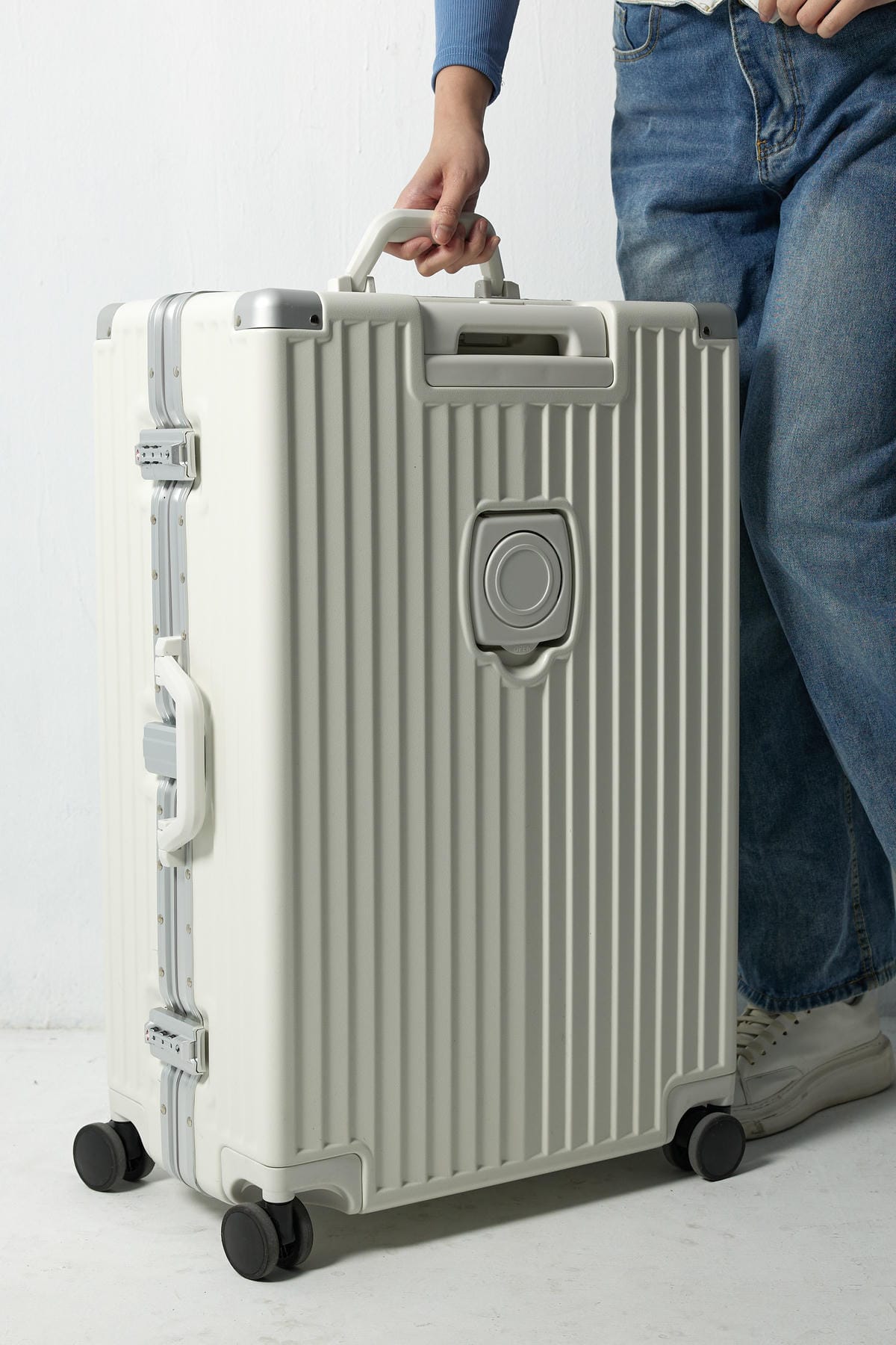 【HoneyMoon行李箱優惠73折起】HoneyMoon團